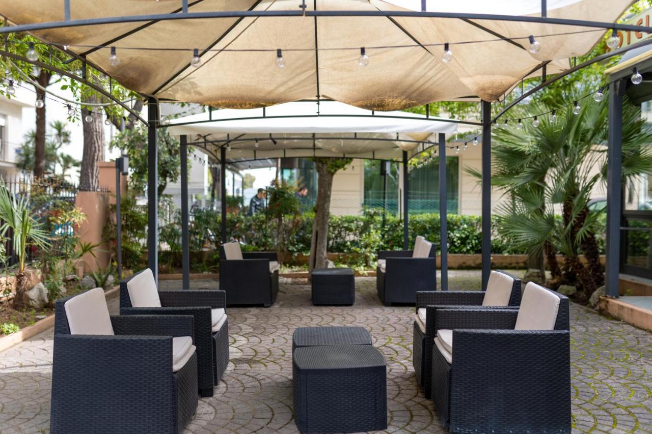 Hotel Villa Merope Rimini Exterior photo